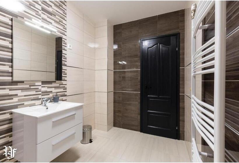 Bed and Breakfast Pásztó Fogadó