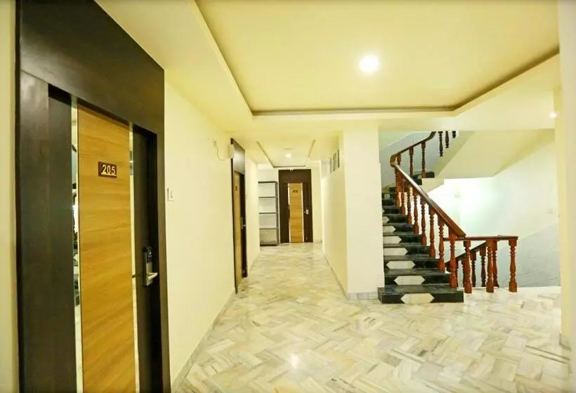 Hotelli Swagath Grand Miryalaguda