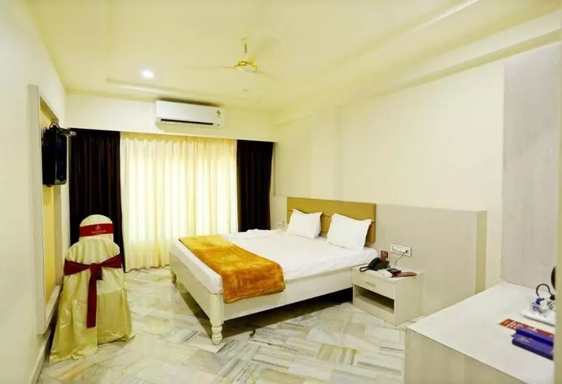 Hotelli Swagath Grand Miryalaguda