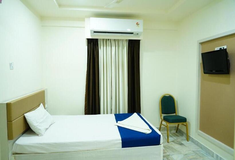 호텔 Swagath Grand Miryalaguda