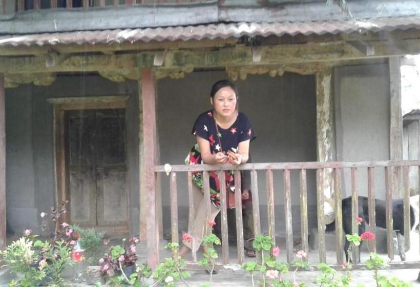 בית מלון כפרי Vamoose Yakchiri