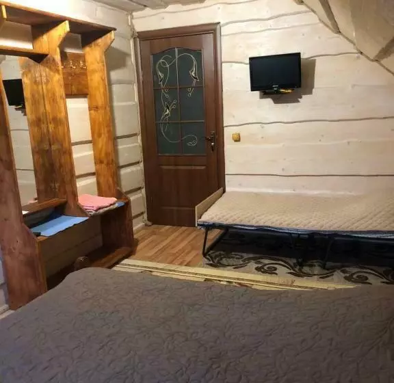 ペンション біля комори