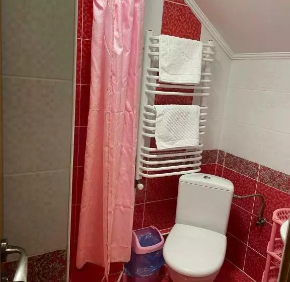 Majatalo котедж