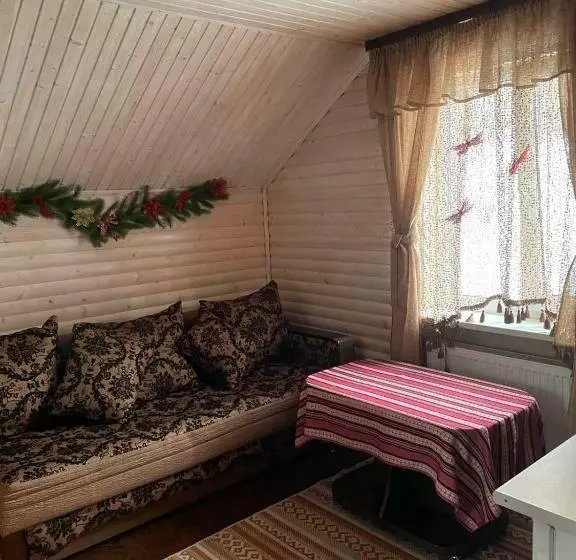 Majatalo котедж