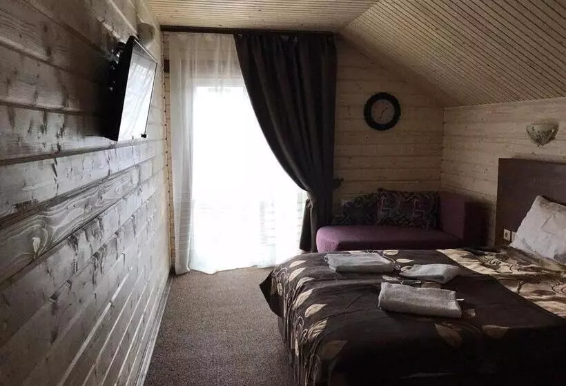 Majatalo котедж