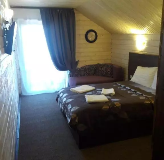 Majatalo котедж