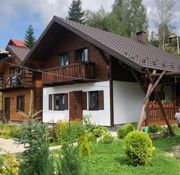 Pensão котедж