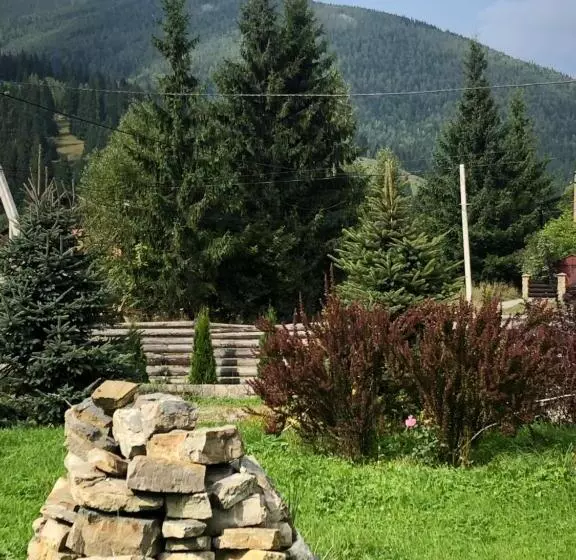 Majatalo котедж