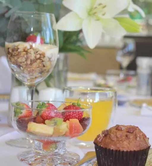 پانسیون Nobis House