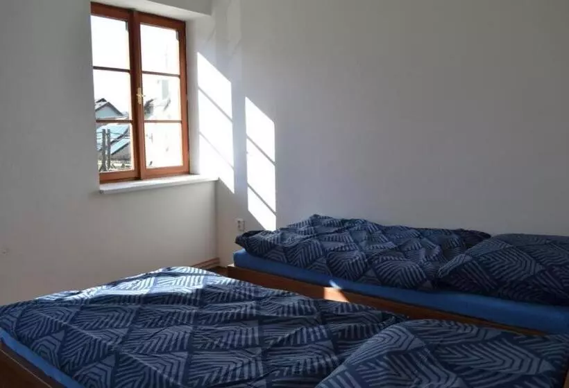 Majatalo Penzion Sloup