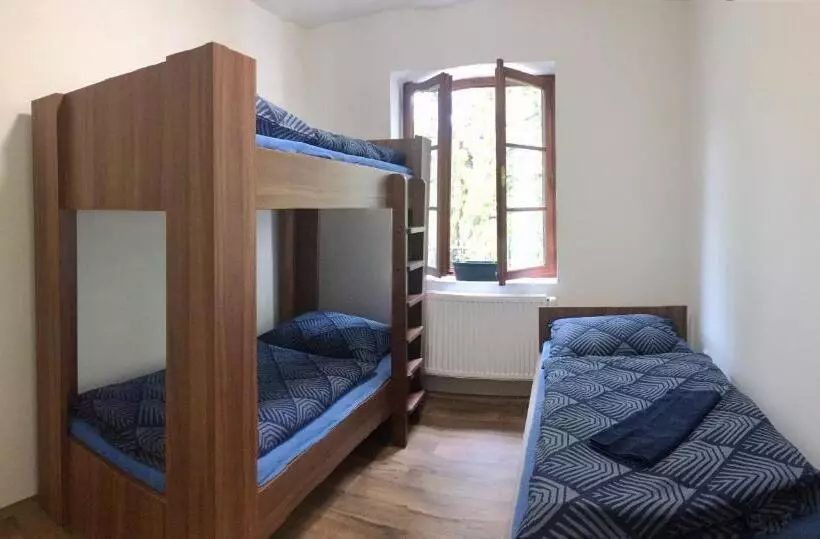 Majatalo Penzion Sloup