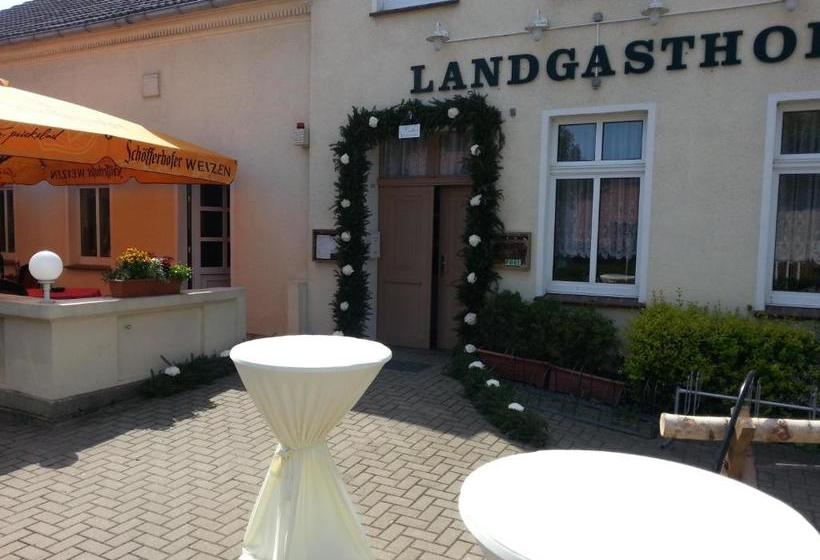 هاستل Landgasthof Graf Karstädt