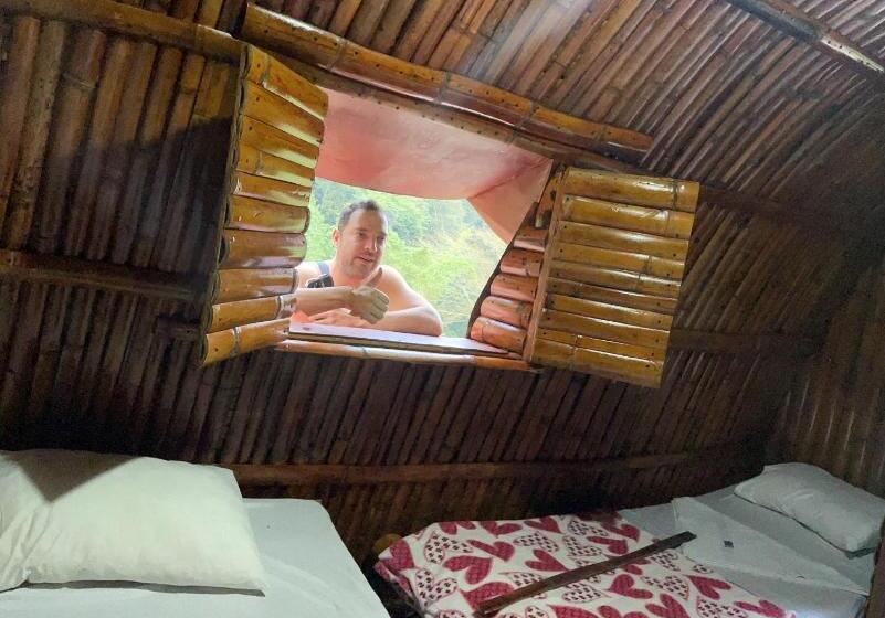 Hostel Termales El Escondite