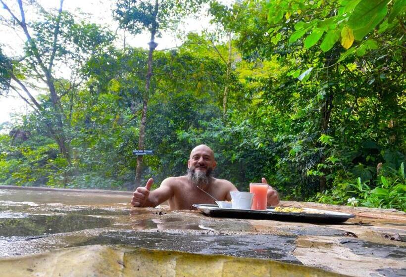 Hostel Termales El Escondite