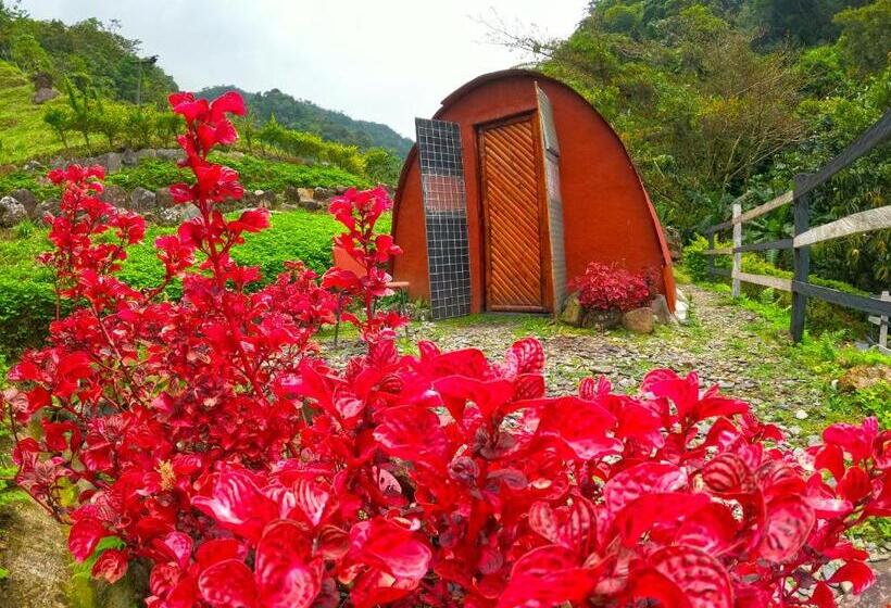 Hostel Termales El Escondite