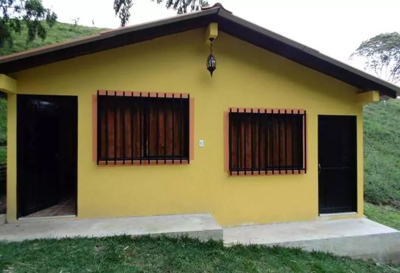 ベッドアンドブレックファースト Alojamiento Campestre Cabañas Mirador Ingrumá Riosucio Caldas