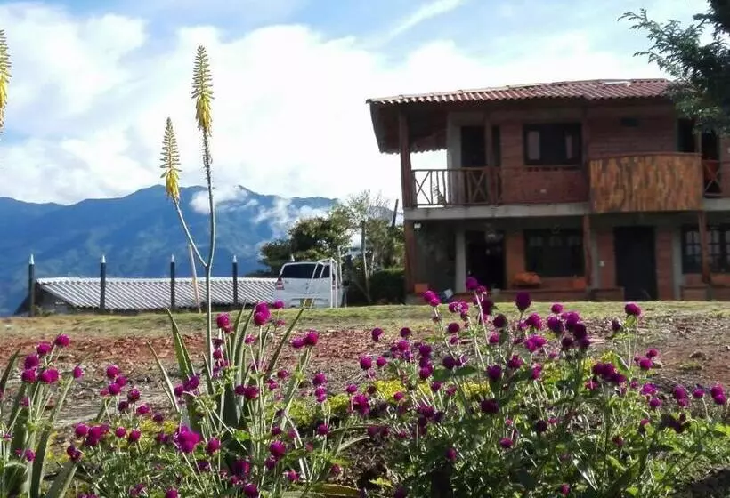 ベッドアンドブレックファースト Alojamiento Campestre Cabañas Mirador Ingrumá Riosucio Caldas
