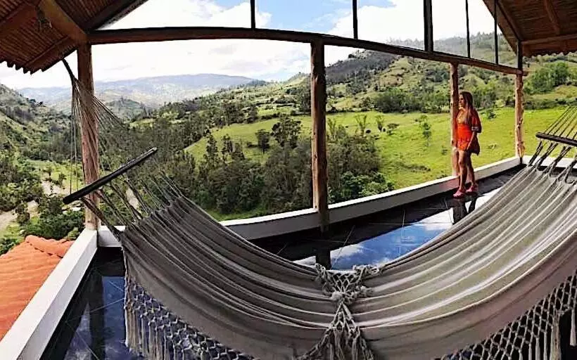 Aamiaismajoitus (B&B) Campestre Mirador Calopala