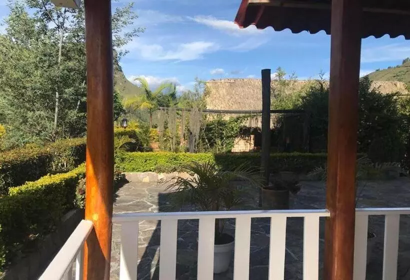 Aamiaismajoitus (B&B) Campestre Mirador Calopala