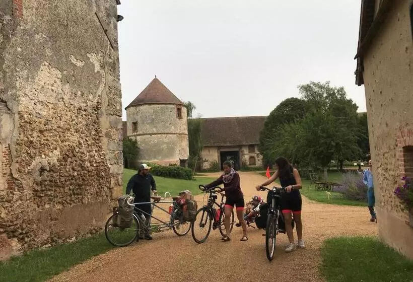 ベッドアンドブレックファースト La Ferme Au Colombier