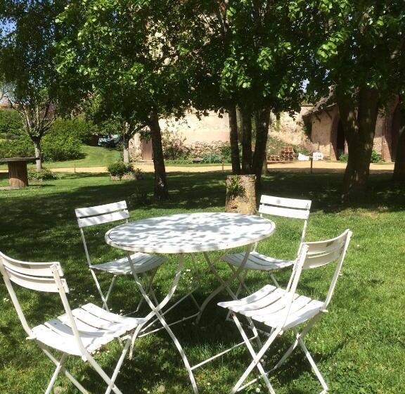 مبيت وإفطار La Ferme Au Colombier