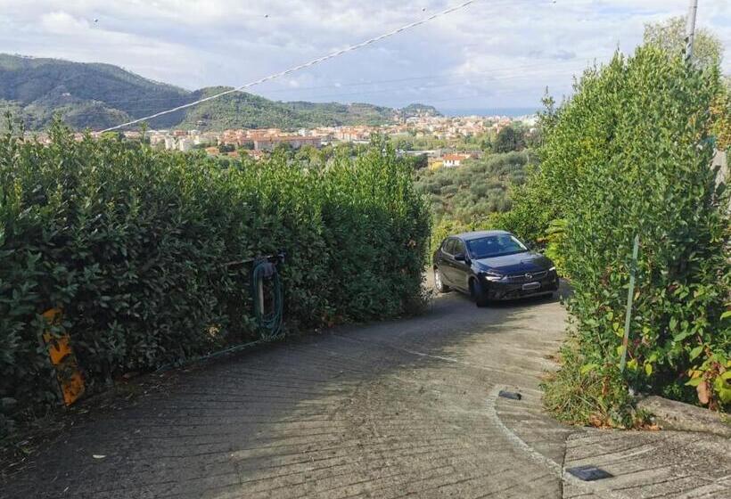 تختخواب و صبحانه Le Fiabe