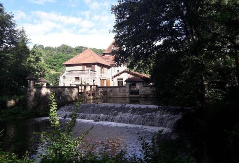 مبيت وإفطار Le Moulin Régnelot   Chambre D Hôtes