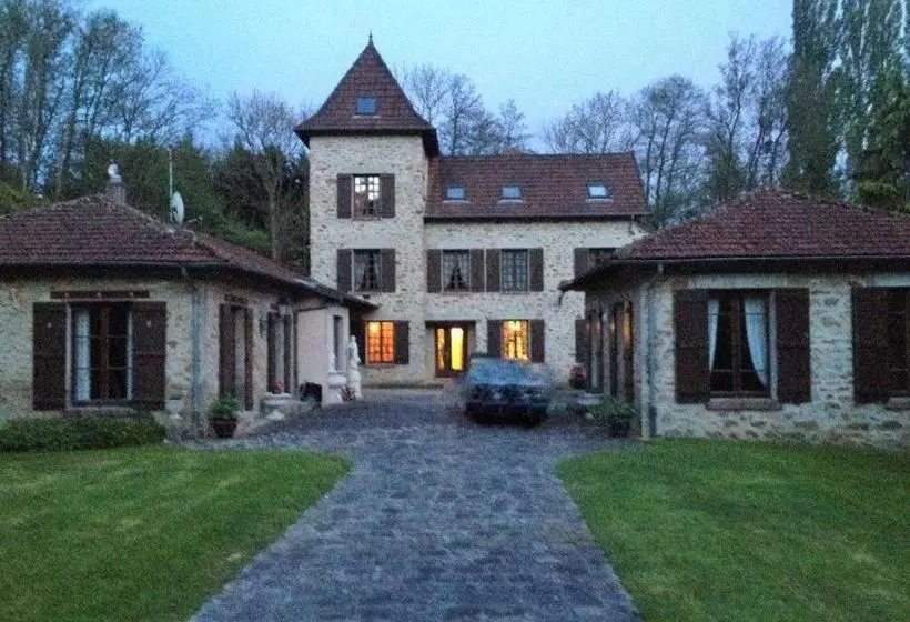 ベッドアンドブレックファースト Le Moulin Régnelot   Chambre D Hôtes