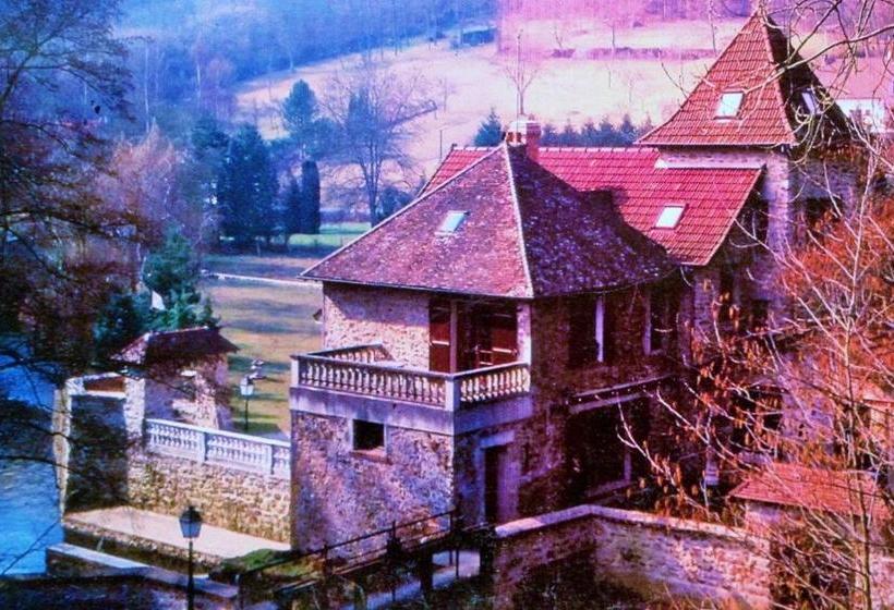 مبيت وإفطار Le Moulin Régnelot   Chambre D Hôtes