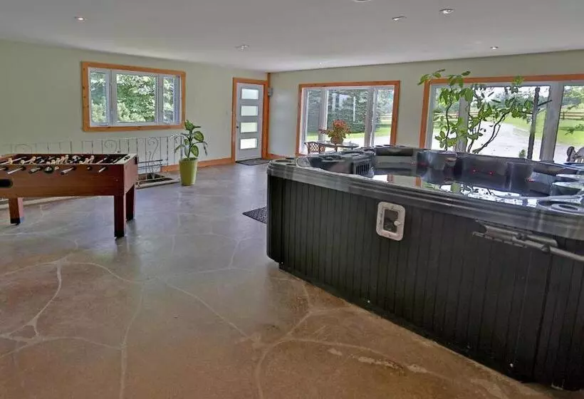 Aamiaismajoitus (B&B) Ranch St Hubert