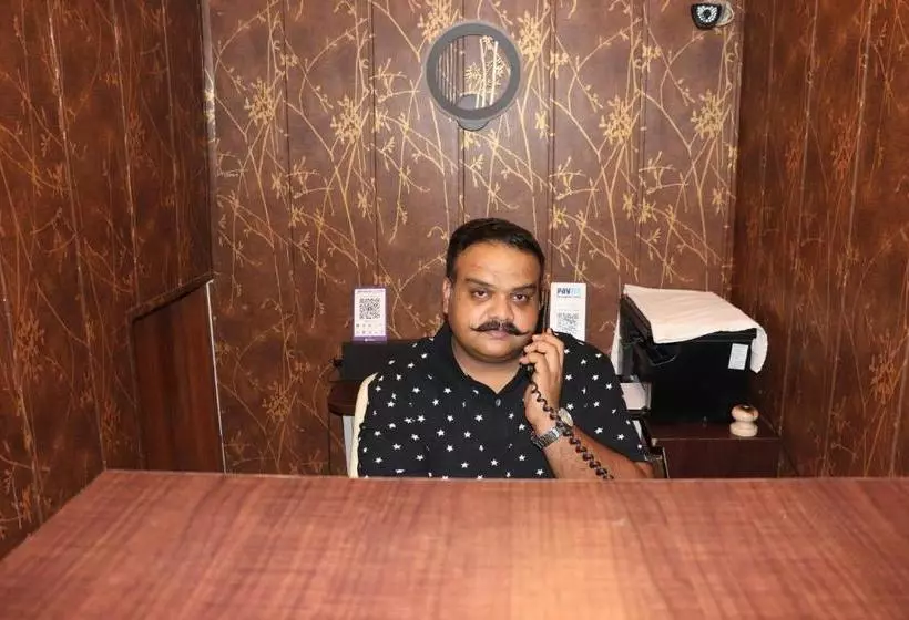 هتل Chandan