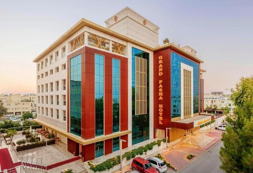 Grand Pasha Luxury Central Kyrenia Hotel & Spa & Casino