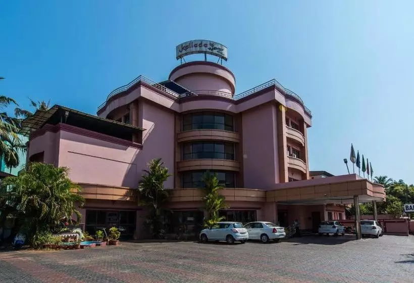 Hotelli Kallada Regency
