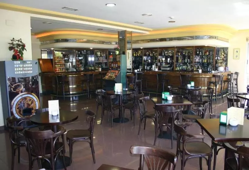 ホテル Os Caracoles