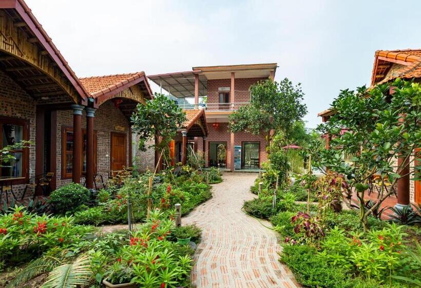 هتل Ruby Homestay