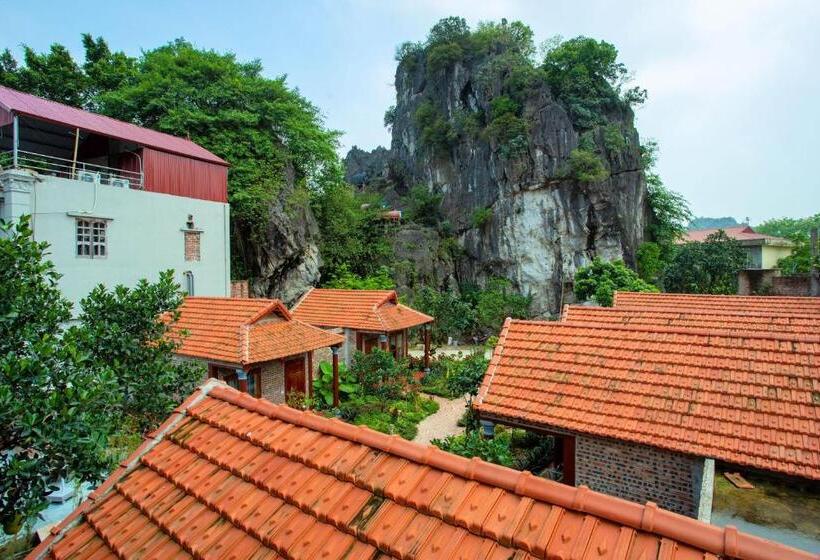 هتل Ruby Homestay