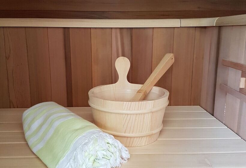 膳宿费 Echo D'eau Host & Coach