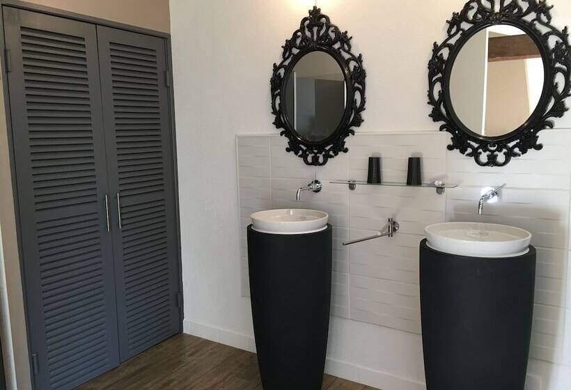 膳宿费 Echo D'eau Host & Coach