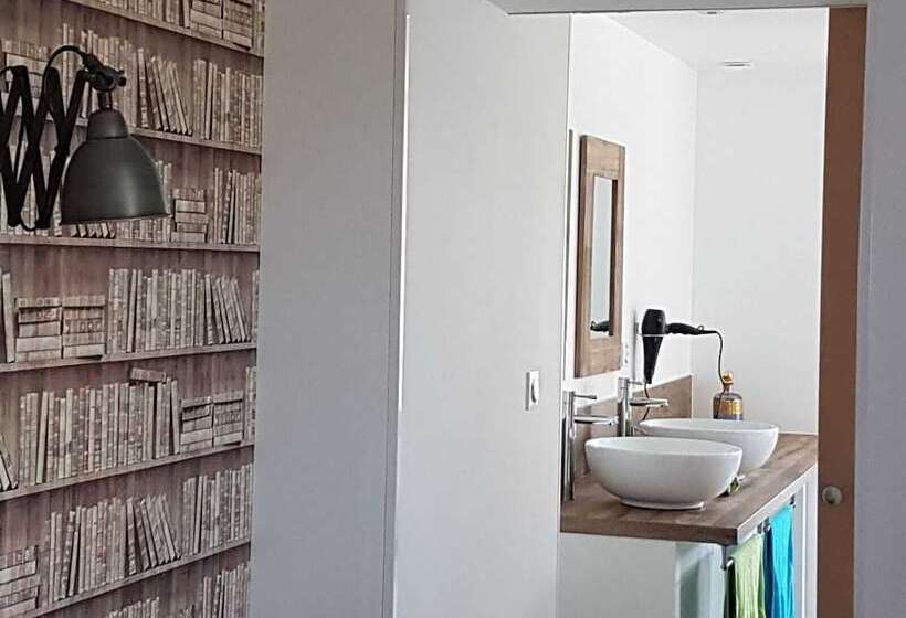 膳宿费 Echo D'eau Host & Coach