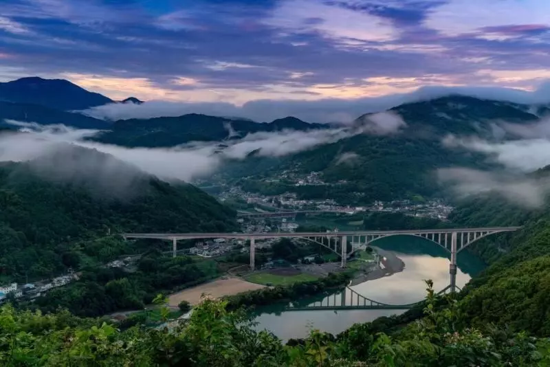 ペンション 四国旅行のhub拠点 古民家ゲストハウス Heso Camp