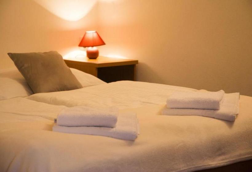 膳宿费 Penziã³n Kamennã½ Dvor