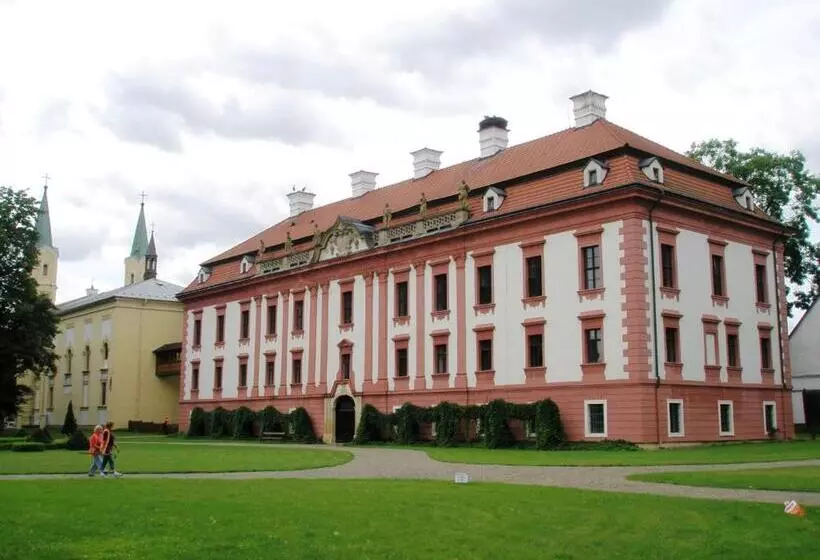 Majatalo Zámecké Ubytování U Dobré Hraběnky