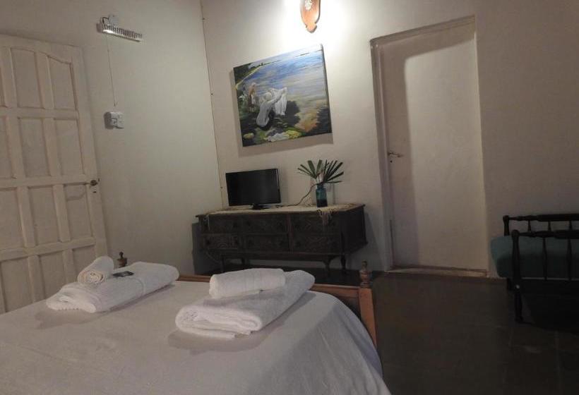 Hostel Posada De Las Huellas