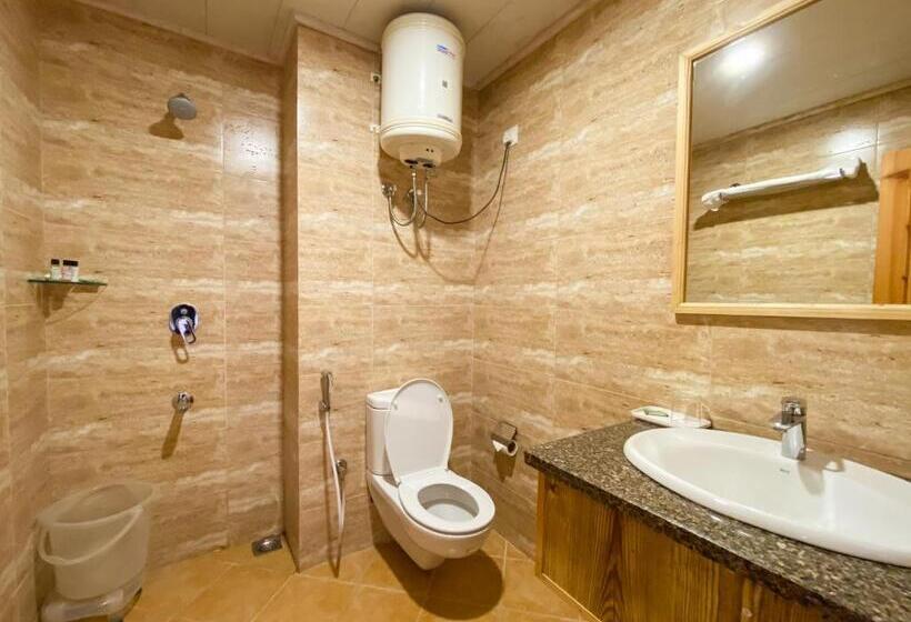 בית מלון כפרי Batseri Sangla