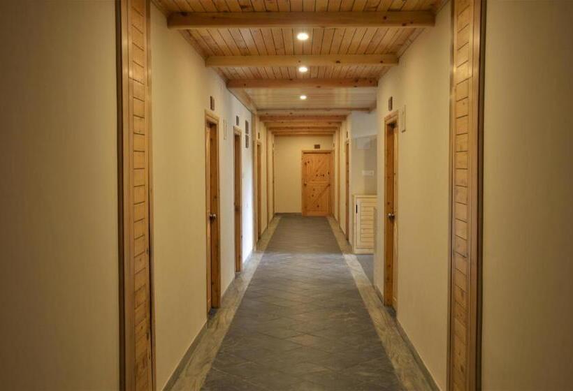 בית מלון כפרי Batseri Sangla