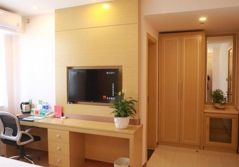 ホテル Greentree Inn Chifeng Ningcheng Bus Station