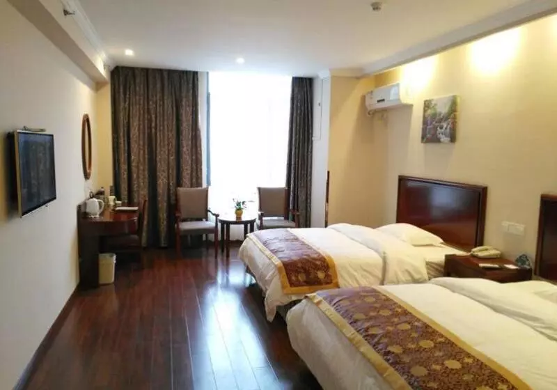 Hotelli Greentree Inn Kunshan North Gate Road Express