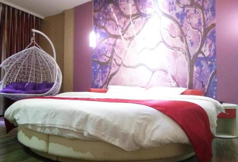 Thank Inn Chain Hotel Yunnan Honghezhou Yuanyang Nansha