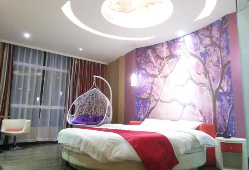 Thank Inn Chain Hotel Yunnan Honghezhou Yuanyang Nansha