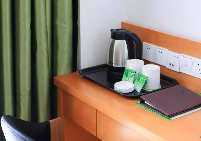 ホテル Vatica Hefei Feixi County Southwest Bus Station